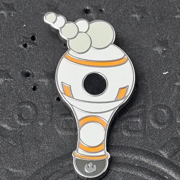 NEW! 2025 Wave B Disneyland Hidden Mickey BB8 Bubble Wand Pin - Picture 1 of 3